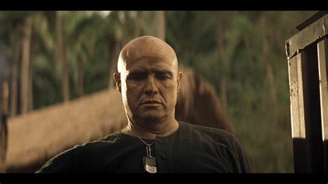 Apocalypse Now! Een epische reis door de duisternis van de Vietnamoorlog met een briljante Marlon Brando!